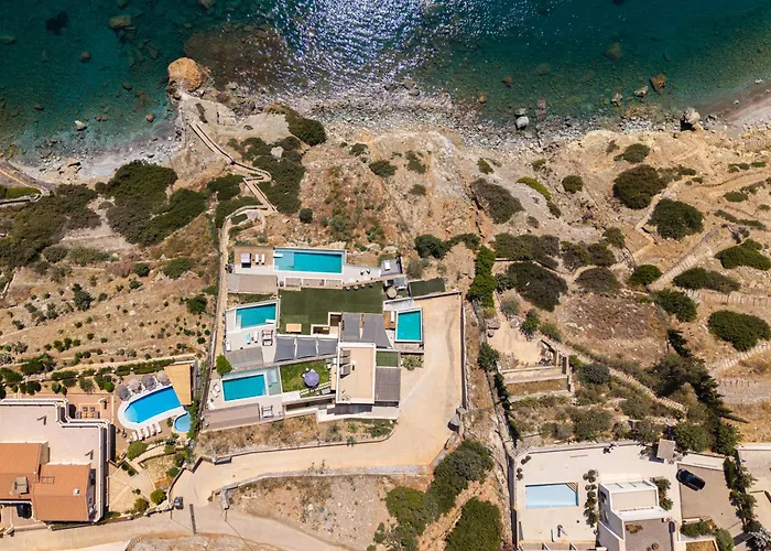 Rocca Al Mare Seaside Villas