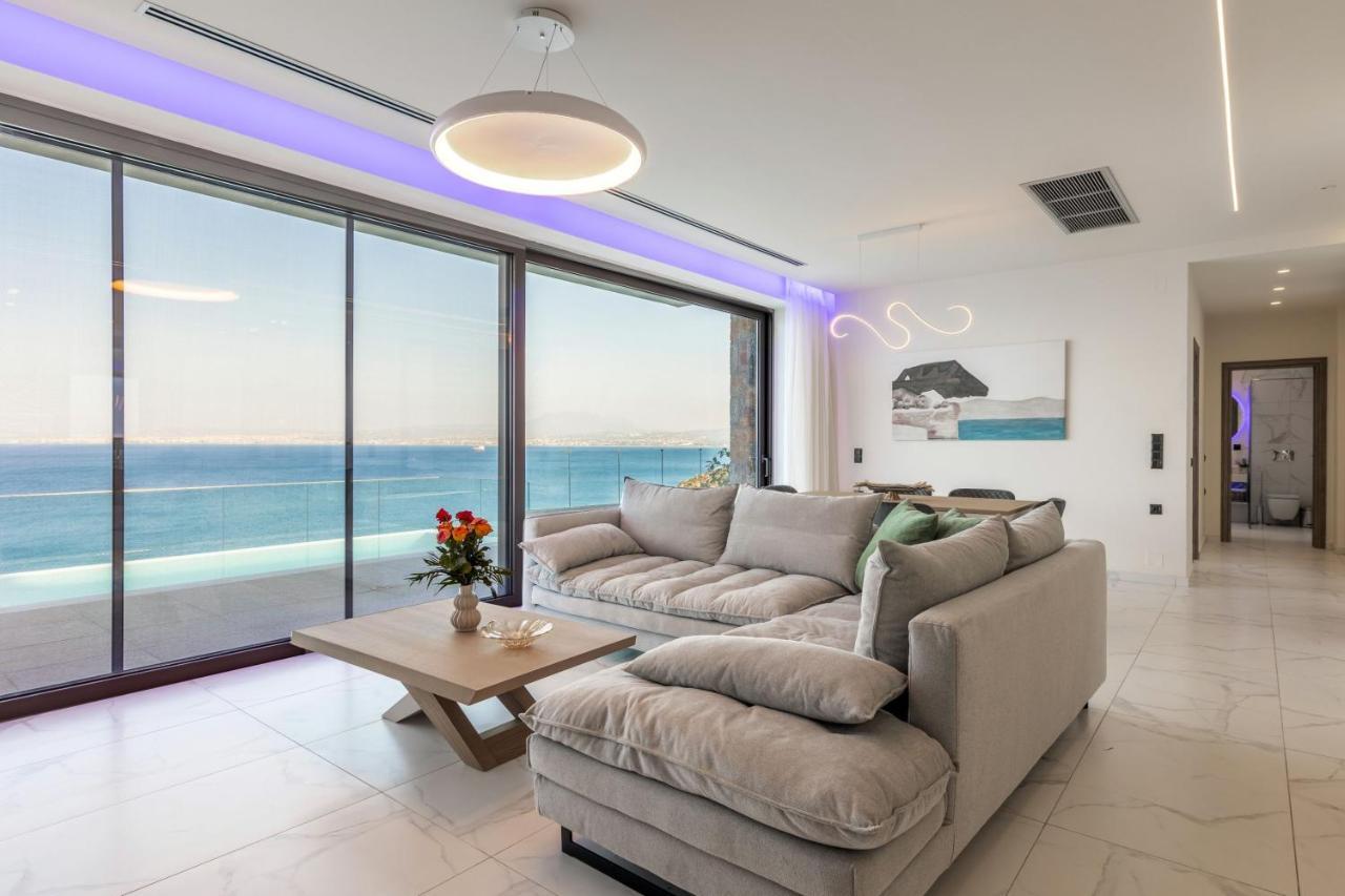 Villa Rocca Al Mare Seaside *