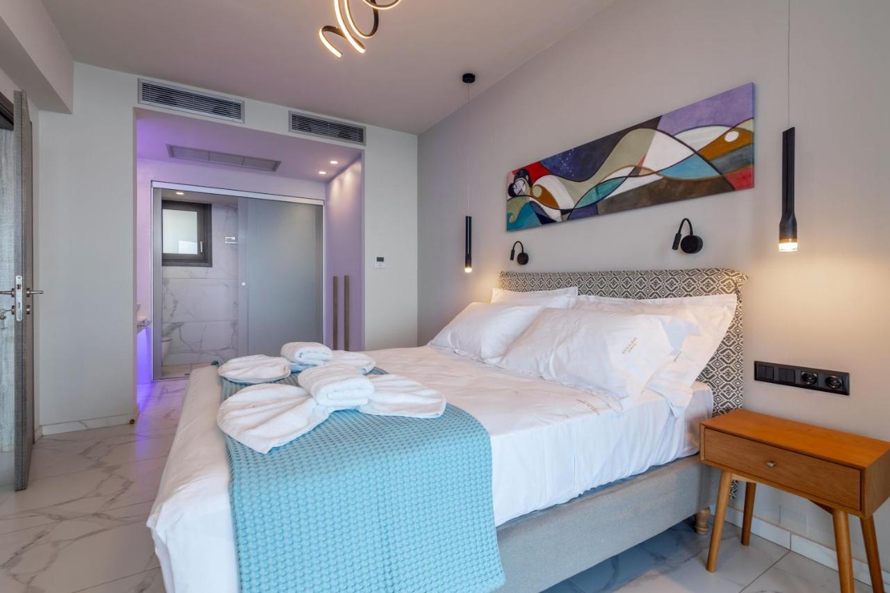 Rocca Al Mare Seaside Villa