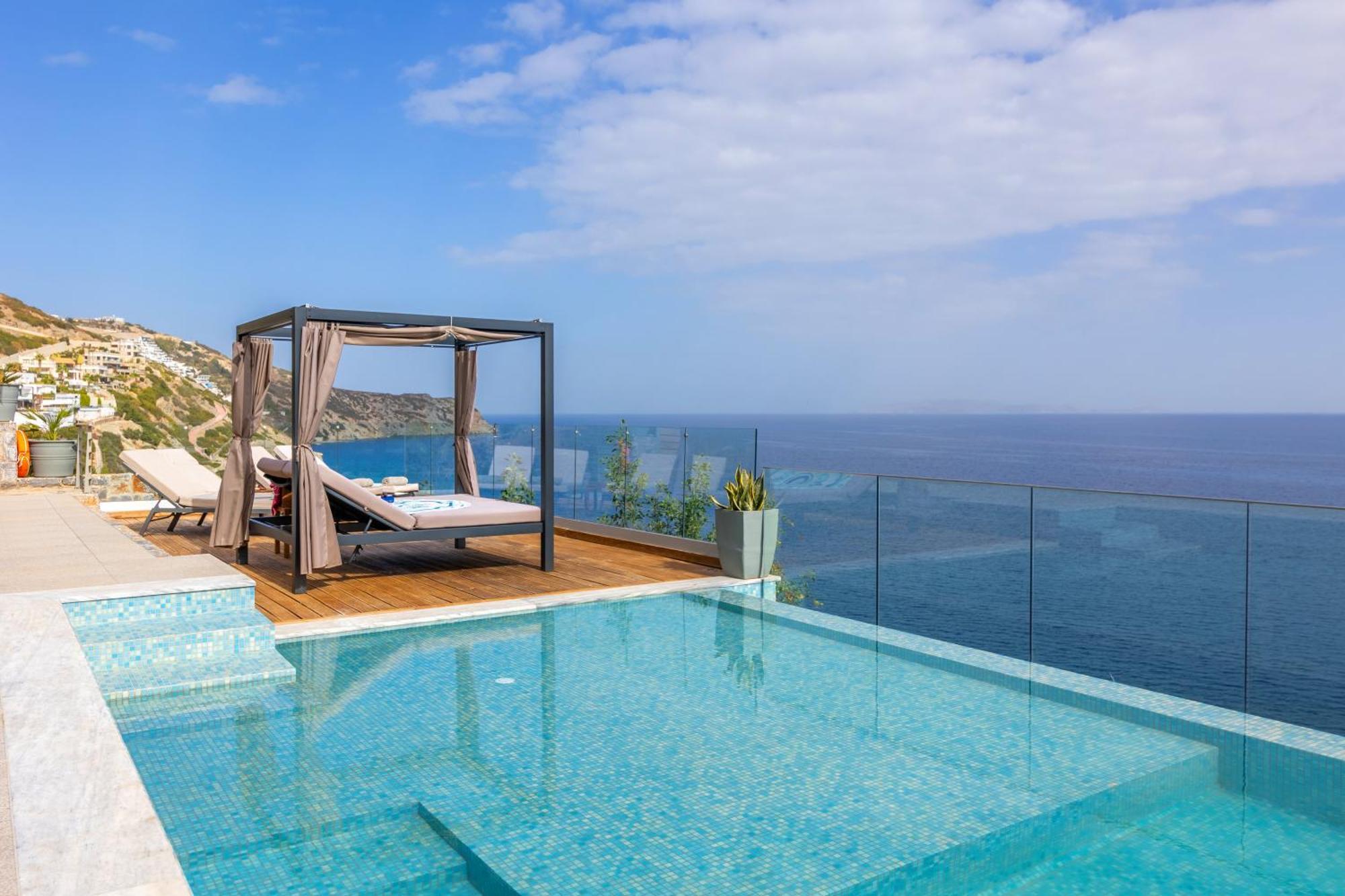 Rocca Al Mare Seaside Villa Palaiokastro (Crete)