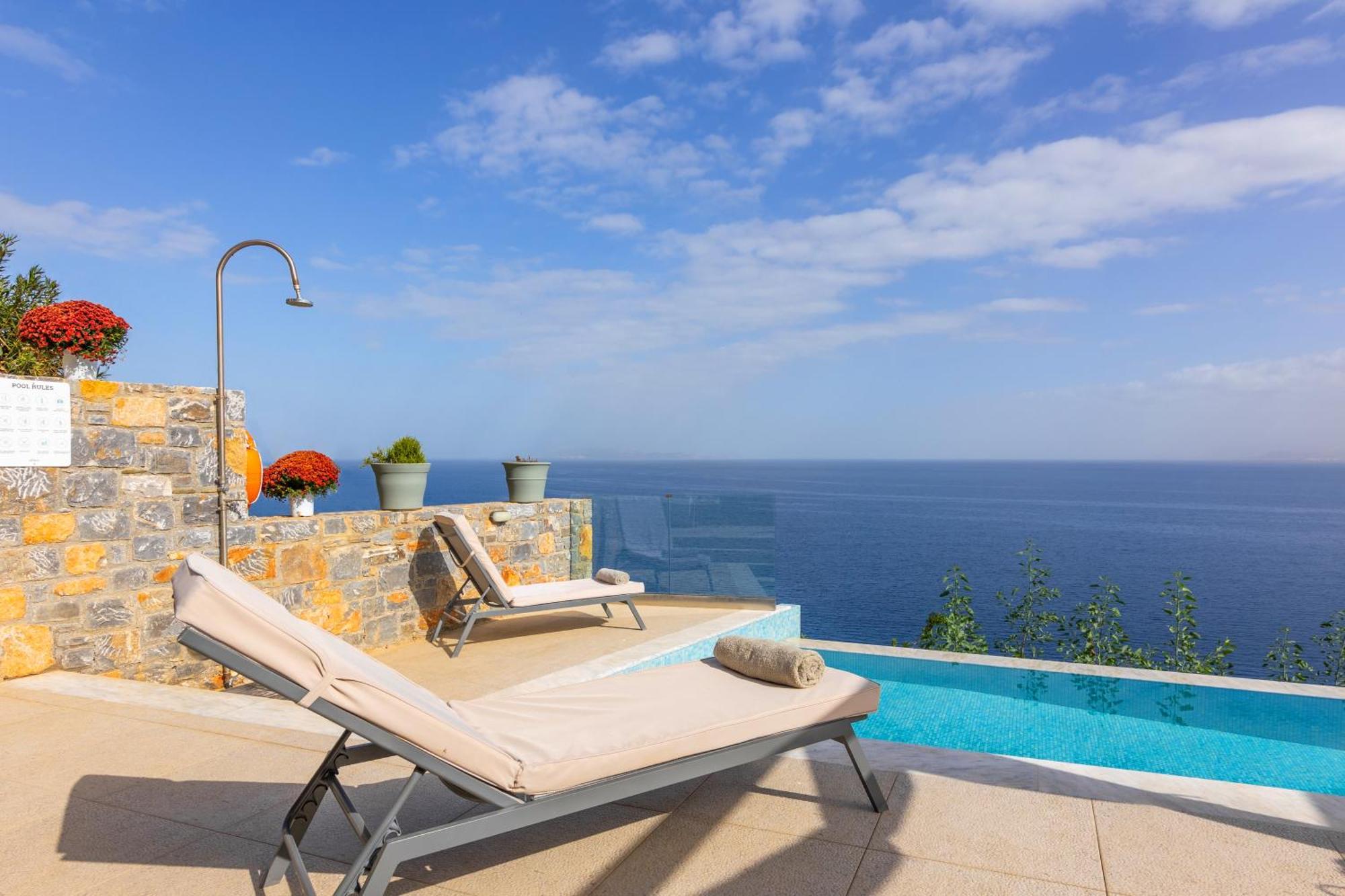 Villa Rocca Al Mare Seaside Palaiokastro (Crete)