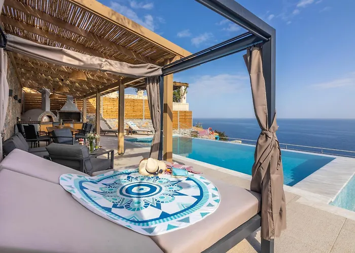 Rocca Al Mare Seaside Villas