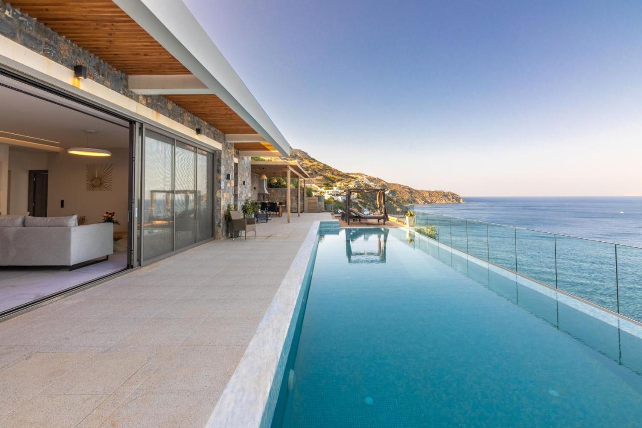 Villa Rocca Al Mare Seaside